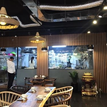 Không gian- Quán Ăn Alvury - Việt Kitchen
