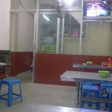Không gian- Quán Ăn Anh Đào - Phở Gà Ta, Cơm Rang