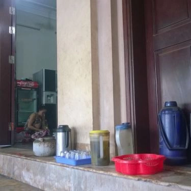 Không gian- Quán Ăn Bà Học - Bún Chả, Nem Đặc Sản