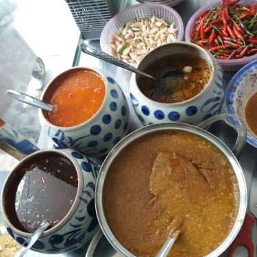 Tổng hợp- Quán Ăn Bà Ngọc (Huế) - Nem Lụi - Bê Thui & Bò Lá Lốt