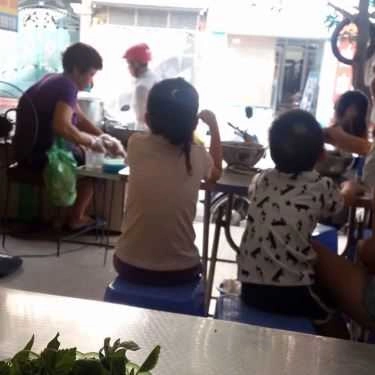 Tổng hợp- Bà Nhị - Bánh Cuốn Nóng & Bún Thịt Nướng