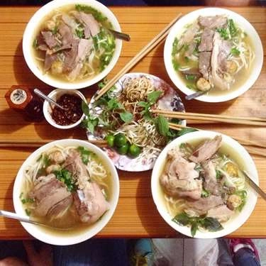 Món ăn- Quán Ăn Bà Quế - Bún Chả & Bún Giò Bò