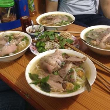 Món ăn- Quán Ăn Bà Quế - Bún Chả & Bún Giò Bò