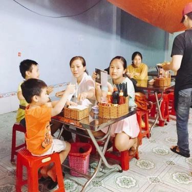 Không gian- Ba Thằng Xào - Quán Ăn Bình Dân