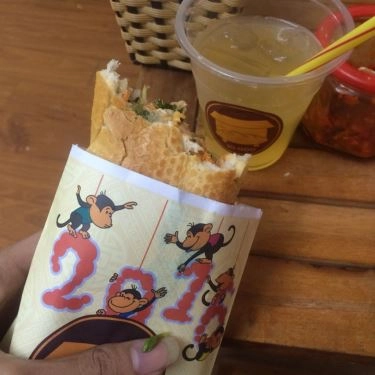 Tổng hợp- Quán Ăn Bami Bread - Hoàng Quốc Việt
