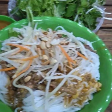 Món ăn- Quán Ăn Bánh Bèo, Nem Lụi, Bún Thịt Nướng