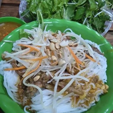 Món ăn- Quán Ăn Bánh Bèo, Nem Lụi, Bún Thịt Nướng