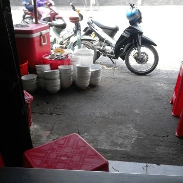 Không gian- Quán Ăn Bánh Canh & Bún Riêu
