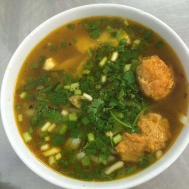 Món ăn- Quán Ăn Bé Huế - Bánh Canh Cá Lóc & Chả Cua