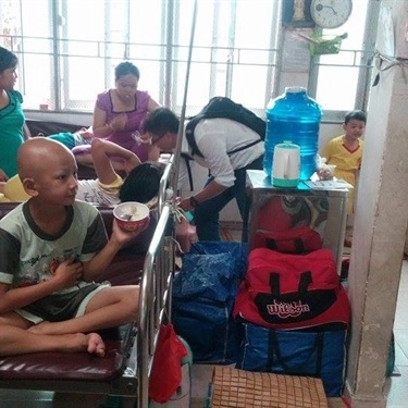 Tổng hợp- Quán Ăn Xe Bus Yêu Thương - Bánh Canh Chả Cá - Chu Văn An