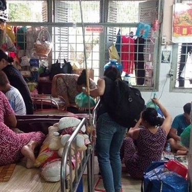 Tổng hợp- Quán Ăn Xe Bus Yêu Thương - Bánh Canh Chả Cá - Chu Văn An