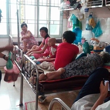 Tổng hợp- Quán Ăn Xe Bus Yêu Thương - Bánh Canh Chả Cá - Chu Văn An
