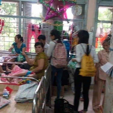 Tổng hợp- Quán Ăn Xe Bus Yêu Thương - Bánh Canh Chả Cá - Chu Văn An