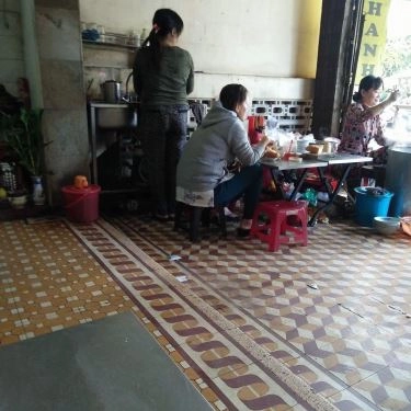Không gian- Quán Ăn Bánh Canh Cô Lộc