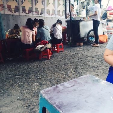 Không gian- Quán Ăn Quán Tâm - Bánh Canh Cá Lóc & Riêu Cua