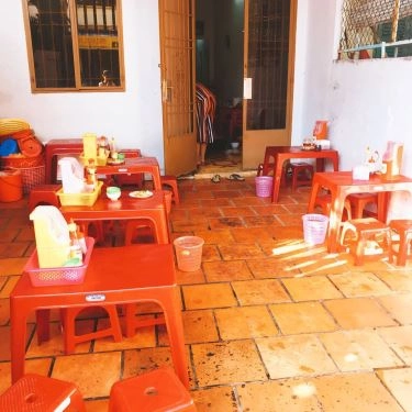 Không gian- Quán Ăn Cô Hiệu - Bánh Canh Giò