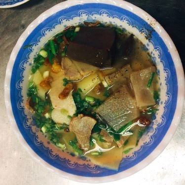 Món ăn- Quán Ăn Bánh Canh & Hoành Thánh Lá