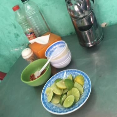 Món ăn- Quán Ăn Bánh Canh & Hoành Thánh Lá