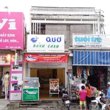 Không gian- Quán Ăn Quơ - Quán Bánh Canh