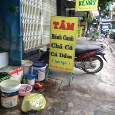 Không gian- Quán Ăn Bánh Canh Tâm - Chợ Xóm Mới