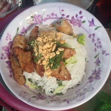 Món ăn- Quán Ăn Văn Hiến - Bánh Hỏi & Bún Thịt Nướng