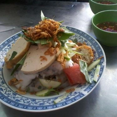 Món ăn- Quán Ăn Bánh Cuốn Ba Chị Em