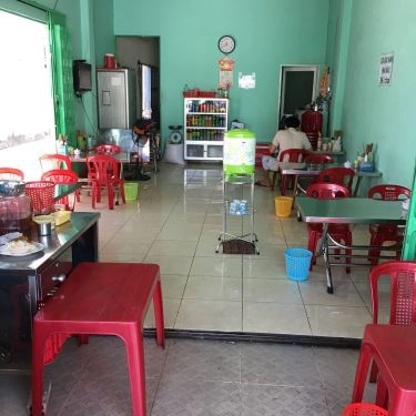 Không gian- Quán Ăn Bánh Cuốn & Bánh Ướt Nóng - Vườn Lài