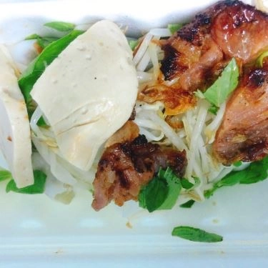 Món ăn- Quán Ăn Bánh Cuốn Nóng & Bún Thịt Nướng