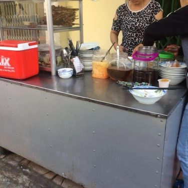 Không gian- Quán Ăn Bánh Cuốn Nóng & Bún Thịt Nướng