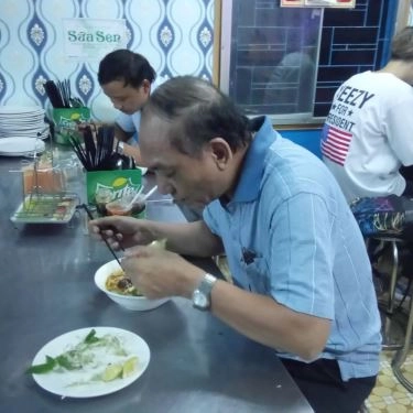 Tổng hợp- Quán Ăn Lan Anh - Bánh Cuốn Nóng
