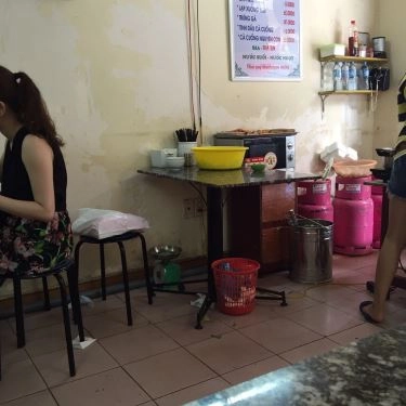 Không gian- Quán Ăn Bánh Cuốn Thanh Vân - Nguyễn Trường Tộ