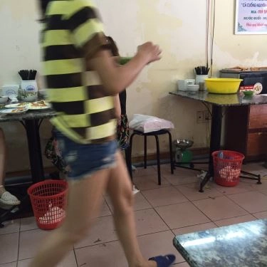 Không gian- Quán Ăn Bánh Cuốn Thanh Vân - Nguyễn Trường Tộ
