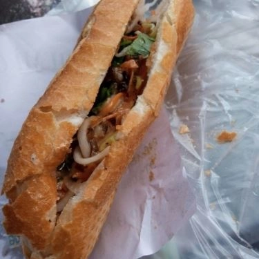 Món ăn- Quán Ăn Bánh Mì Cá - Hàng Xanh