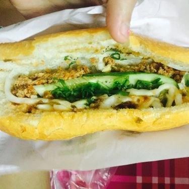 Món ăn- Quán Ăn Bánh Mì Cá - Hàng Xanh