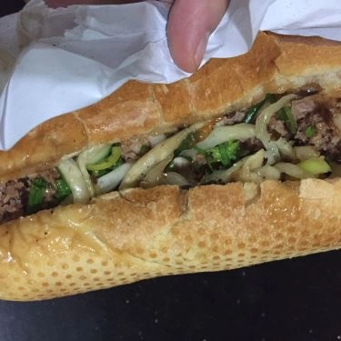Món ăn- Quán Ăn Bánh Mì Cá - Hàng Xanh