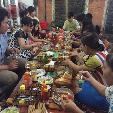 Tổng hợp- Quán Ăn Bánh Mì Chảo 211