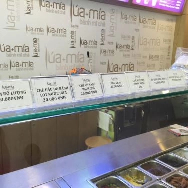 Không gian- Quán Ăn Bánh Mì - Chè Lúa Mía - Nguyễn Văn Trỗi