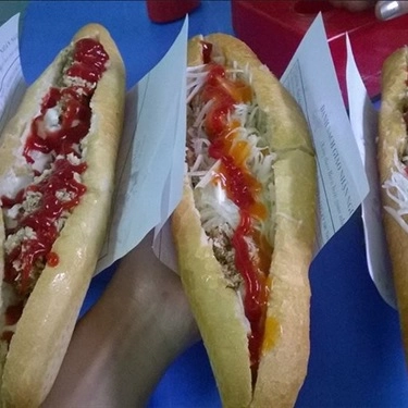 Món ăn- Quán Ăn Chú Tuấn - Bánh Mì Kẹp Nem Khoai