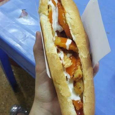 Món ăn- Quán Ăn Chú Tuấn - Bánh Mì Kẹp Nem Khoai