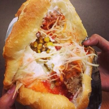 Món ăn- Quán Ăn Chú Tuấn - Bánh Mì Kẹp Nem Khoai