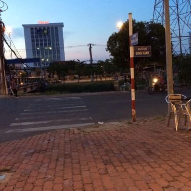 Tổng hợp- Quán Ăn Bánh Mì Ngon - Lẩu Đuôi Bò