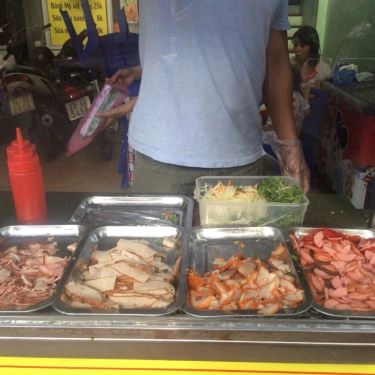 Món ăn- Quán Ăn Bánh Mì Ngon Truyền Thống