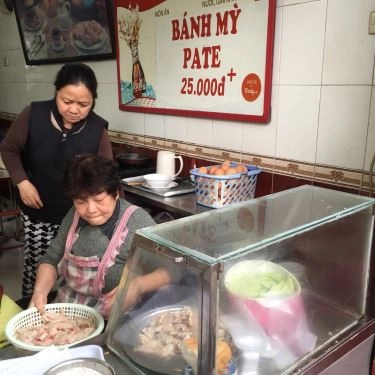 Tổng hợp- Quán Ăn Bánh Mì - Phố Huế