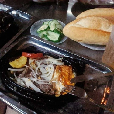 Món ăn- Quán Ăn Bánh Mì Phúc - Yết Kiêu