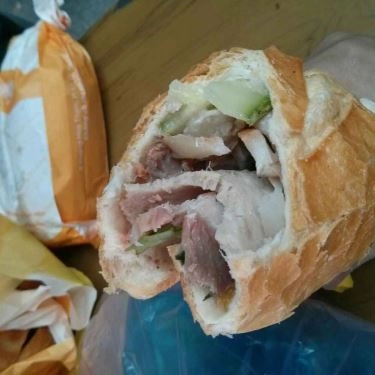 Món ăn- Quán Ăn Bánh Mì Số 8 Ngọc Ánh