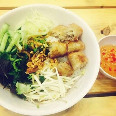 Món ăn- Quán Ăn Bánh Mì Thịt Nướng Bơ Campuchia