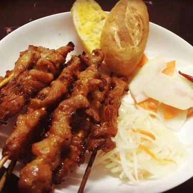 Món ăn- Quán Ăn Bánh Mì Thịt Nướng Bơ Campuchia