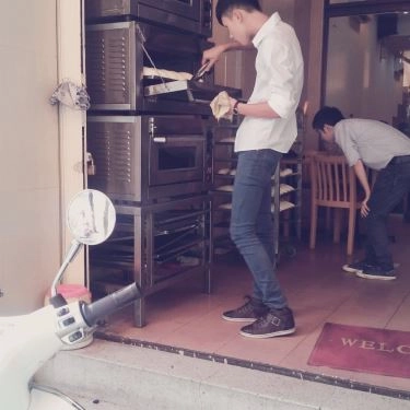Tổng hợp- Quán Ăn Bready Bánh Mì Tươi - Bà Huyện Thanh Quan