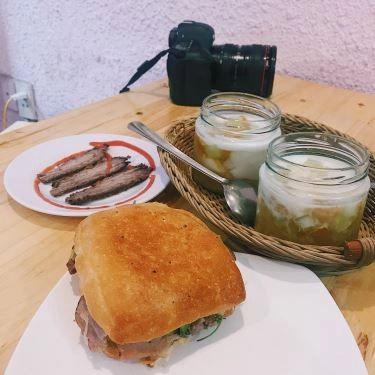 Món ăn- Quán Ăn Bánh Mì Vuông & Chè Cóng - Trần Đăng Ninh