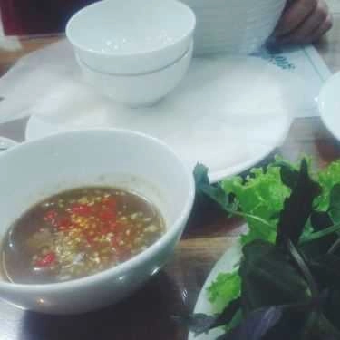 Món ăn- Quán Ăn Duyên Quán - Bánh Tráng Cuốn Thịt Heo